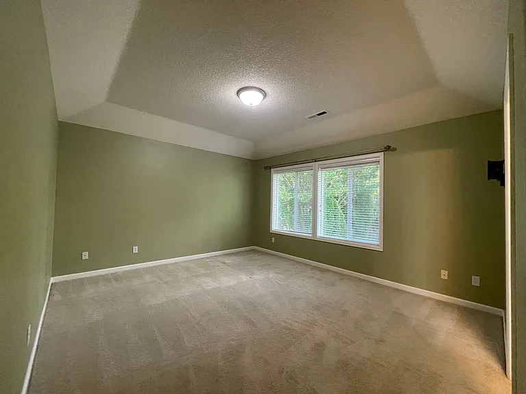 16116 SW Bray Ln — Photo 28
