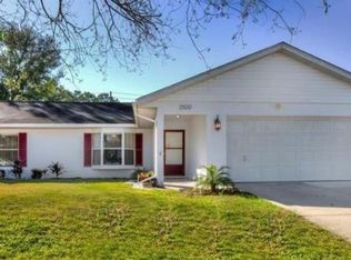 2500 Cherry Blossom Ct, Eustis, FL 32726