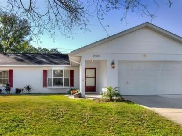 2500 Cherry Blossom Ct, Eustis, FL 32726