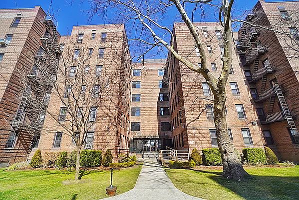 1st image of 2251 Knapp St APT 6D