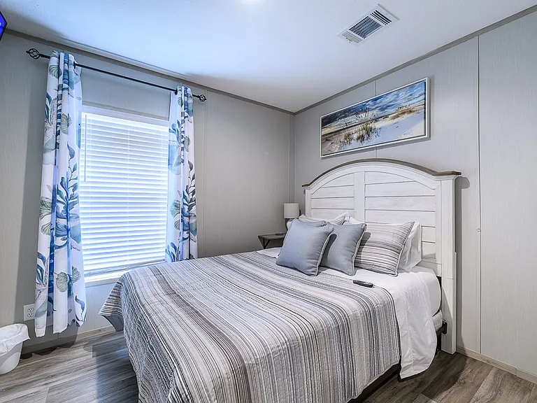 3118 Bayberry Ave — Photo 42