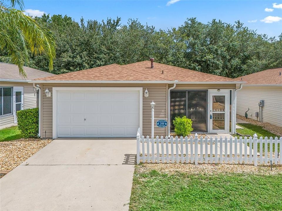 1st image of 2595 Hialeah Ave