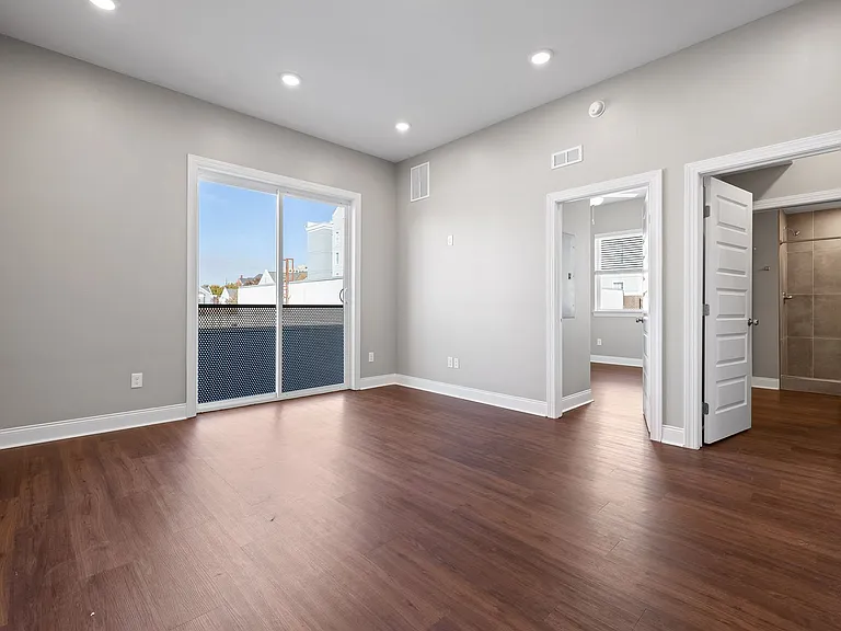 621 E Martin Luther King Blvd #109 — Photo 6