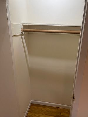 4th image of 1014 Lexington Ave #4A