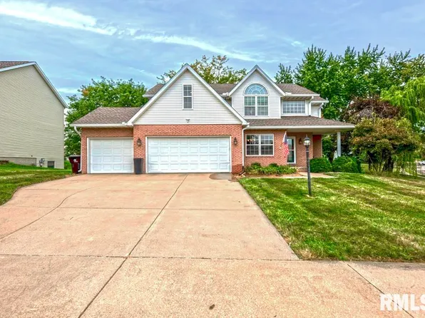 2303 W Chase Dr, Dunlap, IL 61525