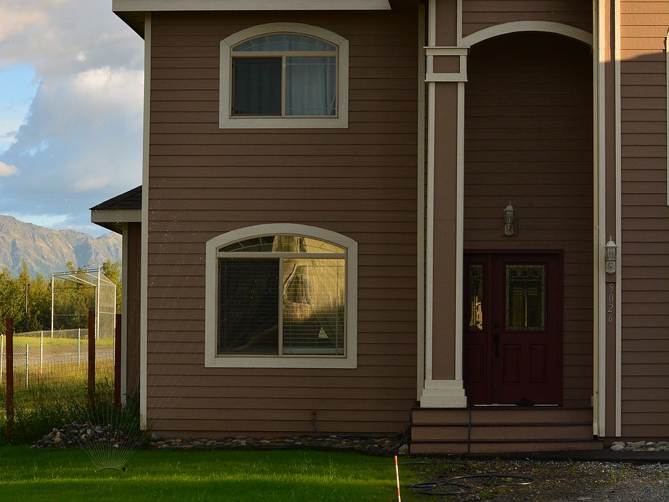 2nd image of 5026 E Fetlock Dr