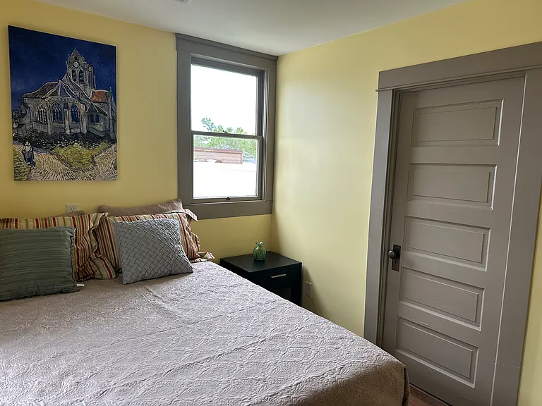 306 N Virginia St — Photo 9