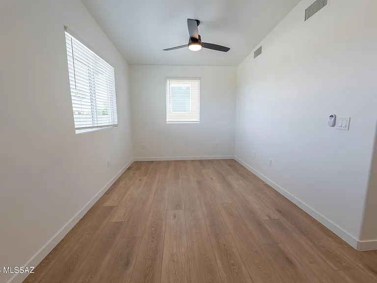 1300 N Rook Ave #18 — Photo 12