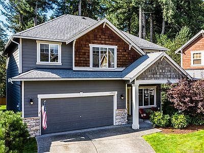 1st image of 12402 5th Pl NE