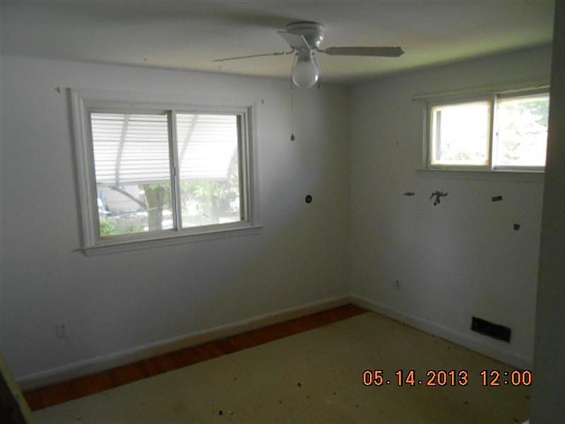 2nd image of 2807 Chesley Ave