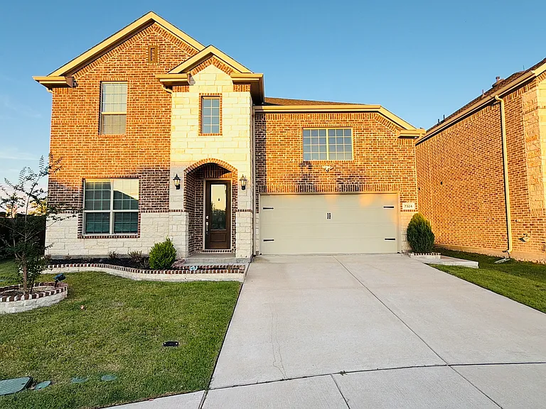 7324 Black Cherry Ln — Photo 2