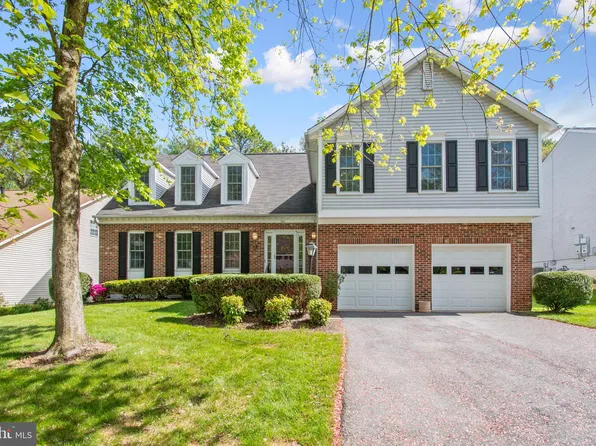 121 Bookham Ln, Gaithersburg, MD 20877