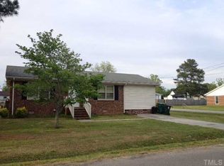 S Ida St, Coats, NC 27521