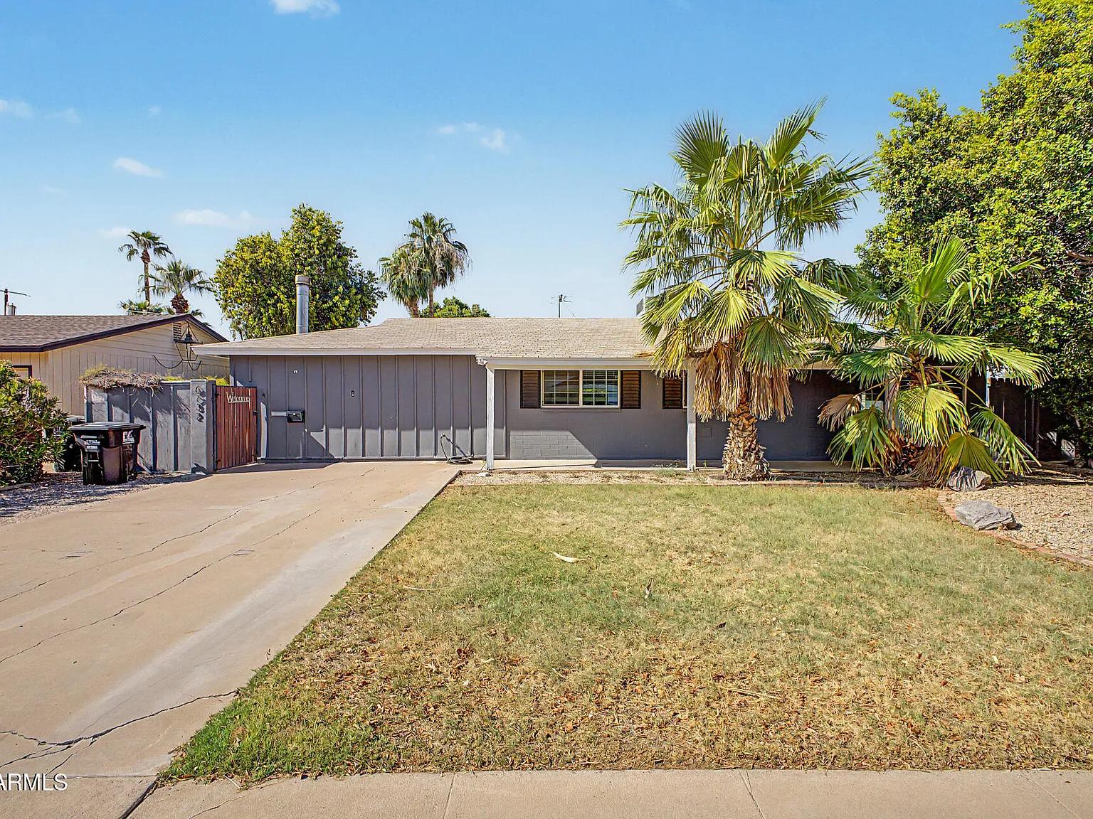 3 bed, 2.5 bath, 2040 sqft, $4,450 — Photo 1