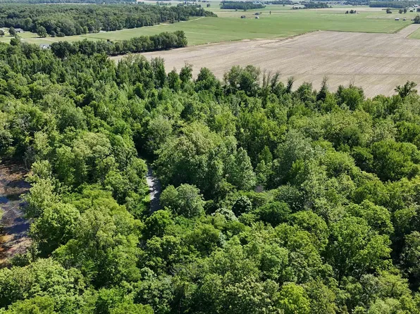 N Bawel Rd, Lynnville, IN 47619