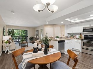 227 S Cross Creek Rd Unit D, Orange, CA 92869