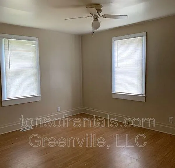 116 Baileyview St — Photo 4