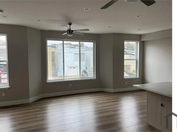 56 Calgary St, Daly City, CA 94014