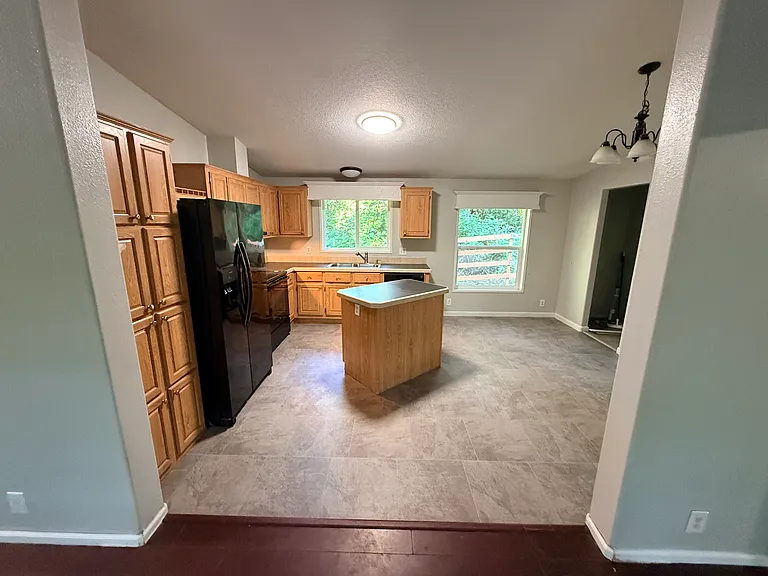 8980 Jackie Ln SE — Photo 7