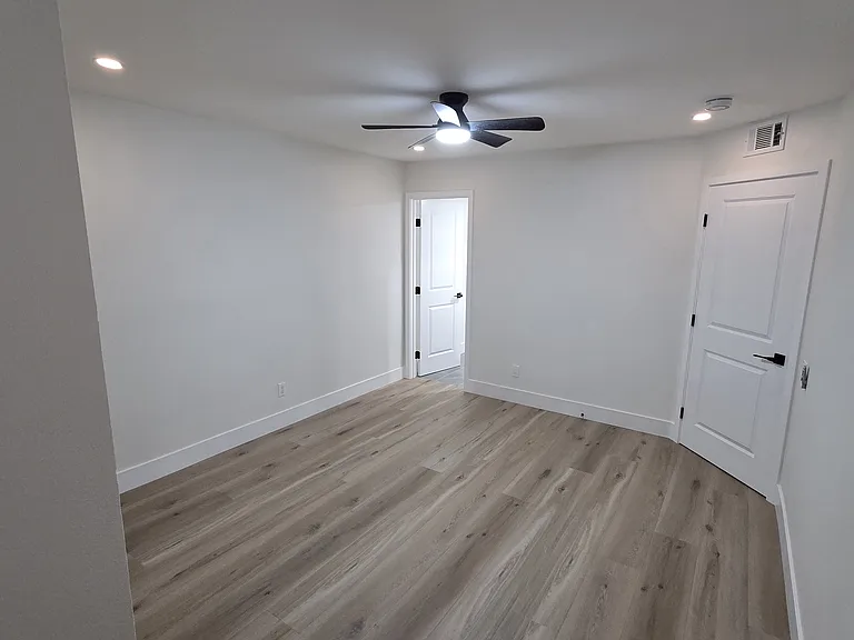 778 La Tierra St #H103 — Photo 16
