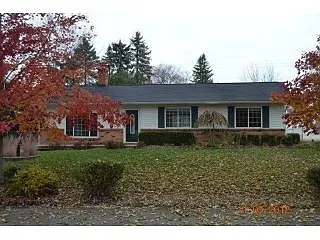 2067 Lakewood Way photo 1