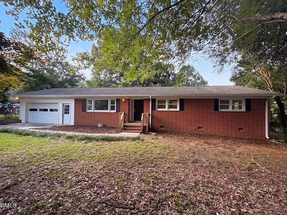 1st image of 407 Lamesa Dr