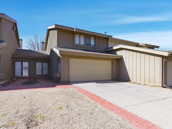 8201 E Harry St APT 1802, Wichita, KS 67207