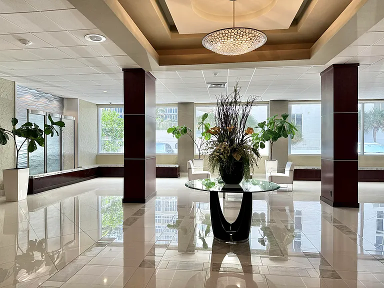 4250 Galt Ocean Dr #14T — Photo 11