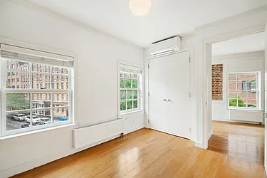 Rented by Living New York