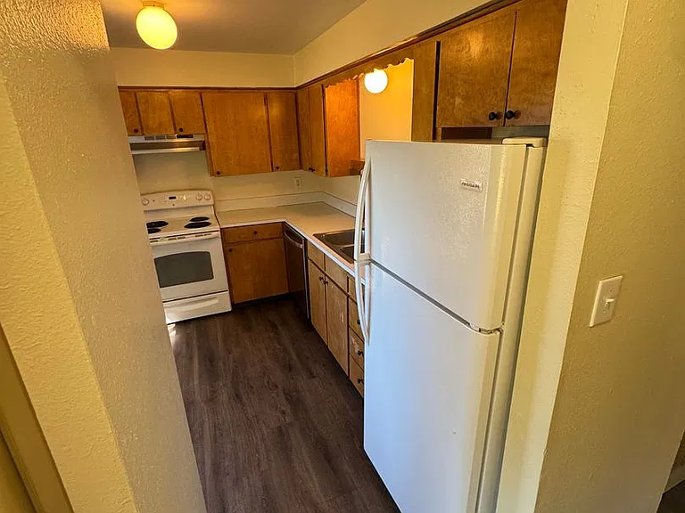 Michelbook Apartments — Photo 33