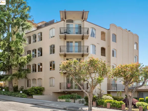 5405 Carlton St APT 203, Oakland, CA 94618