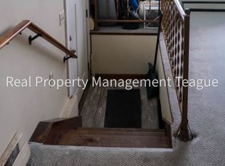 25 Clinton St, Rensselaer, NY 12144