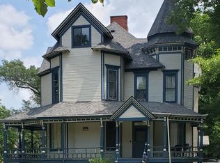 316/324 Stuart Ave, Kalamazoo, MI 49007
