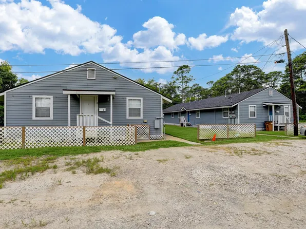 2322 Central St, Dickinson, TX 77539