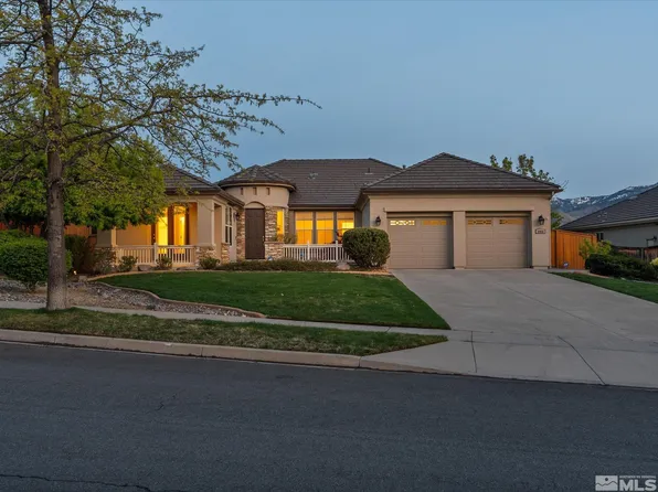 8950 Chipshot Trl, Reno, NV 89523