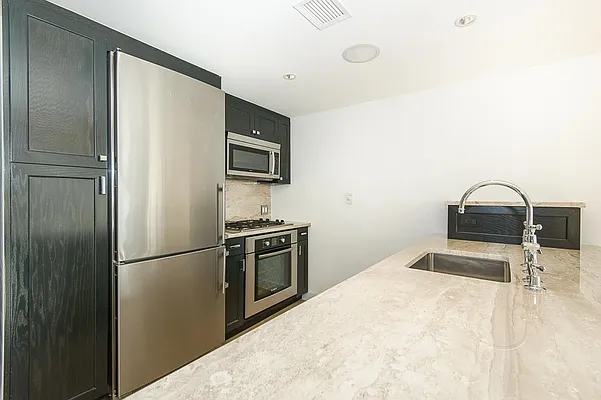 Rented by Corcoran | media 40