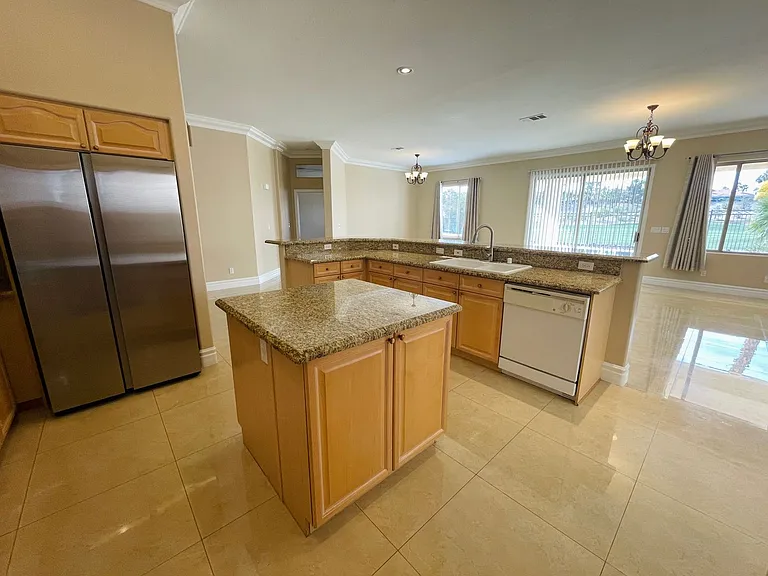 231 Cliff Valley Dr — Photo 19