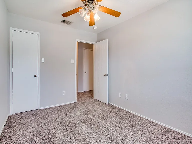 8424 Jay St — Photo 12