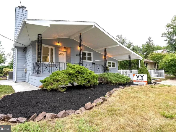 235 W Center Ave, Maple Shade, NJ 08052