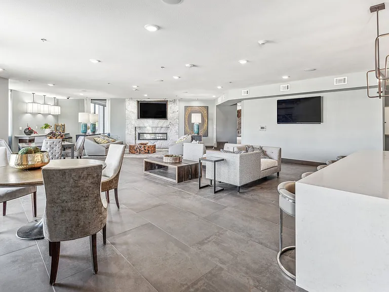 Resident Lounge
