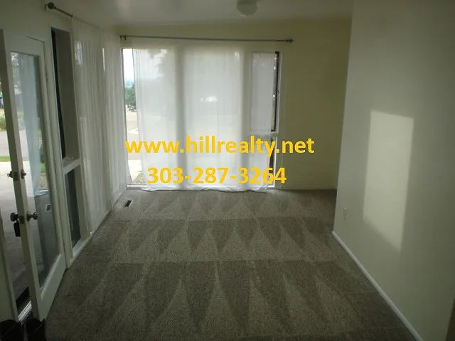 3 bed, 1655 sqft, $2,295 — Photo 4