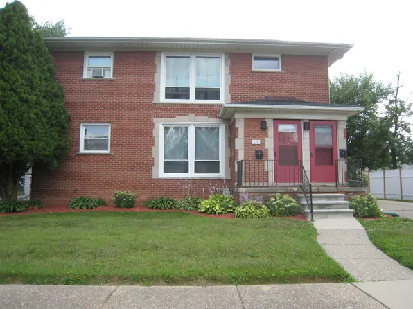 531 Highland St APT 2, Wyandotte, MI 48192