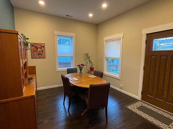 Living/dining space