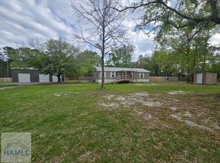 688 Linden Bluff Rd, Jesup, GA 31545