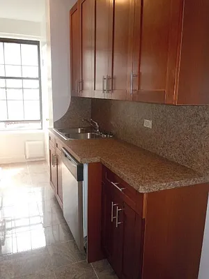 Rented by Walters NYC Ltd.  | media 19