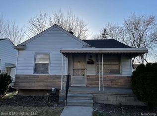 2641 Harris St, Ferndale, MI 48220