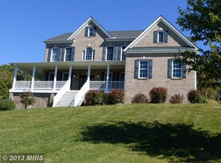 13418 Autumn Crest Dr, Mount Airy, MD 21771