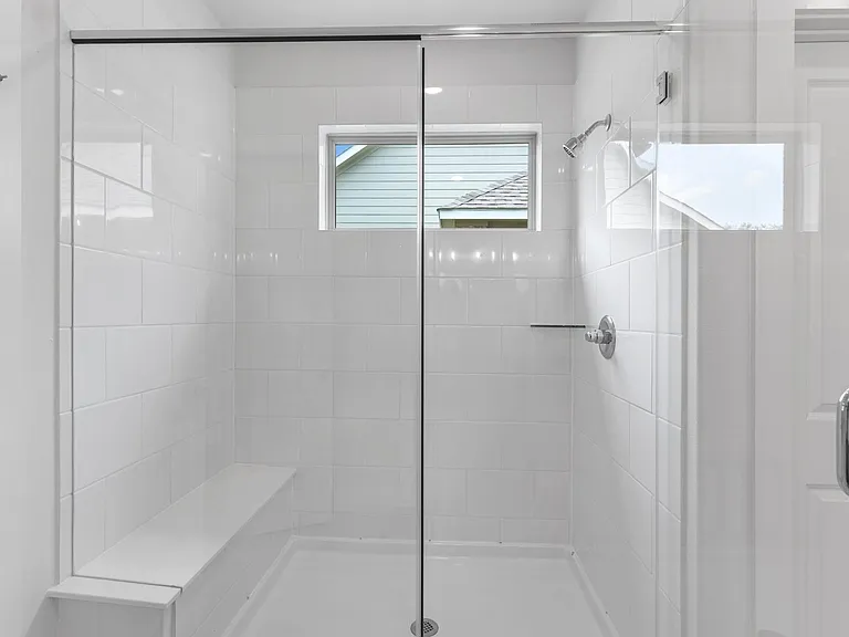 21611 Alberta Forest Cir — Photo 15