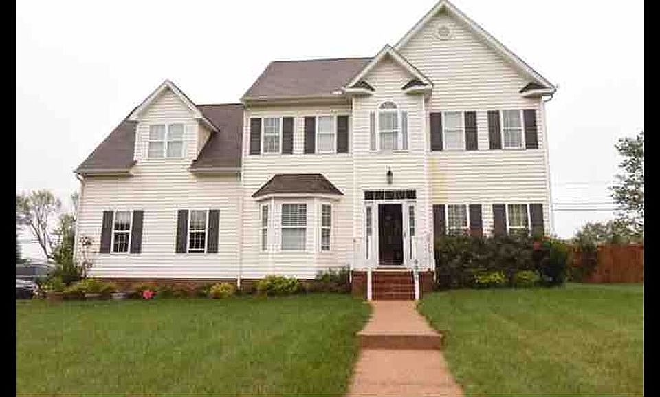 1st image of 8809 Minna Dr
