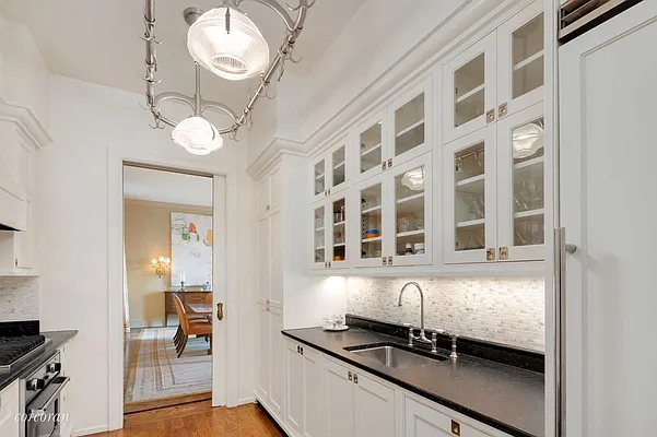 Sold by Corcoran | media 31